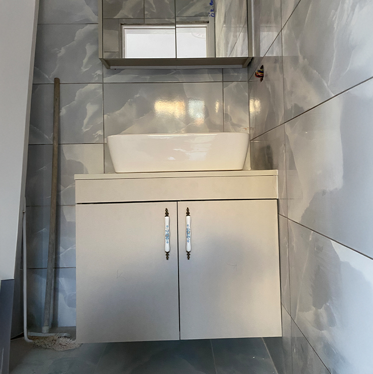 Banyo ve Lavabo Dolabı